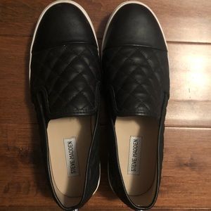 Steve Madden Slip Ons